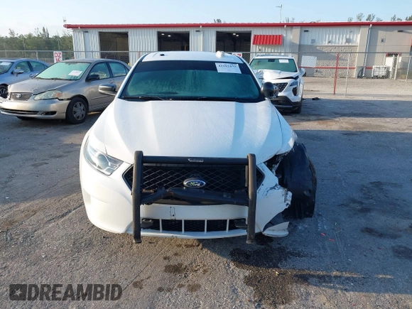 2015 Ford Police Interceptor с VIN 1FAHP2MK1FG132017, выставлен на аукционе IAAI как лот 42102473 с пробегом 101 553 миль миль и . История ставок и продаж доступна на DreamBid. Изображение 12.
