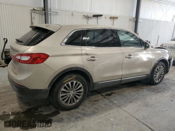 2017 Lincoln MKX Select with VIN 2LMPJ8KR7HBL41248, listed as a Copart auction lot 45666975 with 67,573 mi miles and Salvage Title. Bid and sale history available at carsss.com. Image 3.