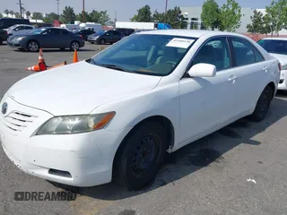 2009 Toyota Camry with VIN 4T4BE46K69R109211, listed as a IAAI auction lot 42100139 with 196,446 mi miles. Bid and sale history available at carsss.com. Image 2.