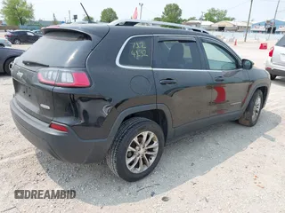 2019 Jeep Cherokee Latitude z VIN 1C4PJLCB2KD114541, wystawiony jako IAAI lot #42399685 z przebiegiem 174 052 mil mil oraz . Historia ofert i sprzedaży dostępna na DreamBid. Obrazek 4.