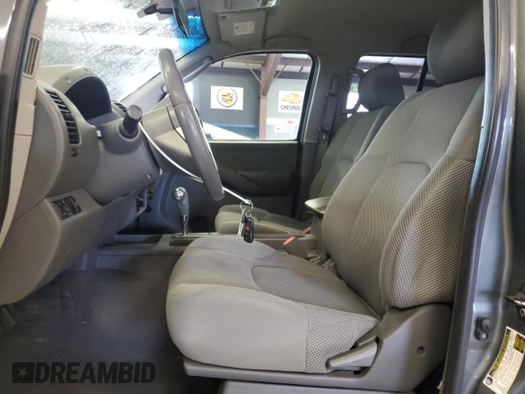 2006 Nissan Frontier Nismo z VIN 1N6AD07W86C453497, wystawiony jako Copart lot #45365105 z przebiegiem 157 687 mil mil oraz Czysty tytuł • Clean title. Historia ofert i sprzedaży dostępna na DreamBid. Obrazek 7.