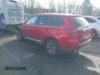 2020 Mitsubishi Outlander ES z VIN JA4AZ3A38LZ017160, wystawiony jako IAAI lot #41638787 z przebiegiem 43 770 mil mil oraz . Historia ofert i sprzedaży dostępna na DreamBid. Obrazek 3.
