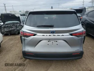 2021 Toyota Sienna XLE with VIN 5TDYSKFC7MS021036, listed as a Copart auction lot 43466965 with 0 mi miles and Salvage Title. Bid and sale history available at carsss.com. Image 6.