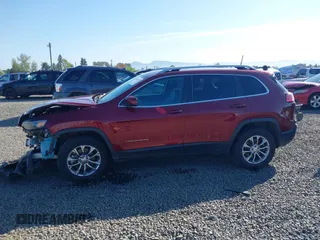 2019 Jeep Cherokee Altitude with VIN 1C4PJMLXXKD223718, listed as a IAAI auction lot 42043756 with 62,073 mi miles and . Bid and sale history available at DreamBid. Image 15.