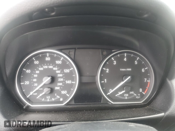 2011 BMW 1 Series 135i z VIN WBAUN7C50BVM24400, wystawiony jako Copart lot #82216194 z przebiegiem Nie podano mil oraz Szkoda całkowita • Salvage title. Historia ofert i sprzedaży dostępna na DreamBid. Obrazek 9.