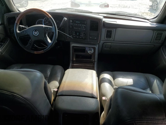 2004 Cadillac Escalade EXT z VIN 3GYEK62N04G272832, wystawiony jako Copart lot #77624314 z przebiegiem 250 404 mil mil oraz Czysty tytuł • Clean title. Historia ofert i sprzedaży dostępna na DreamBid. Obrazek 8.