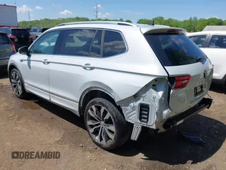 2019 Volkswagen Tiguan SEL Premium with VIN 3VV4B7AXXKM019995, listed as a IAAI auction lot 42170731 with 53,916 mi miles and . Bid and sale history available at DreamBid. Image 3.