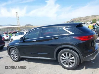 2022 Infiniti QX50 Pure z VIN 3PCAJ5AA4NF107602, wystawiony jako IAAI lot #42147112 z przebiegiem 60 872 mil mil oraz . Historia ofert i sprzedaży dostępna na DreamBid. Obrazek 15.