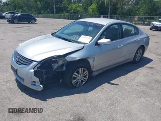 2011 Nissan Altima S z VIN 1N4AL2AP3BN510714, wystawiony jako IAAI lot #42324732 z przebiegiem 95 382 mil mil oraz . Historia ofert i sprzedaży dostępna na DreamBid. Obrazek 2.