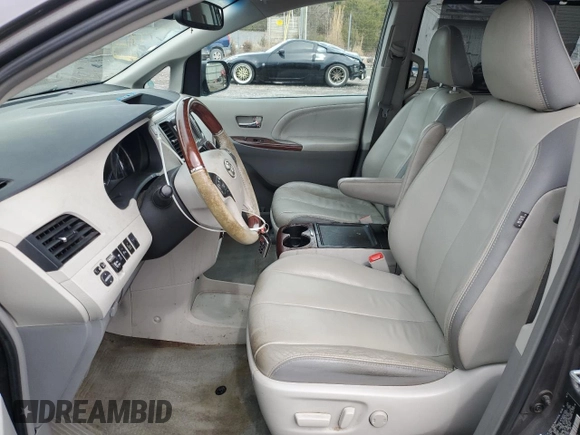 2013 Toyota Sienna XLE with VIN 5TDDK3DC9DS071069, listed as a Copart auction lot 51740015 with 170,277 mi miles and Salvage Title. Bid and sale history available at DreamBid. Image 7.