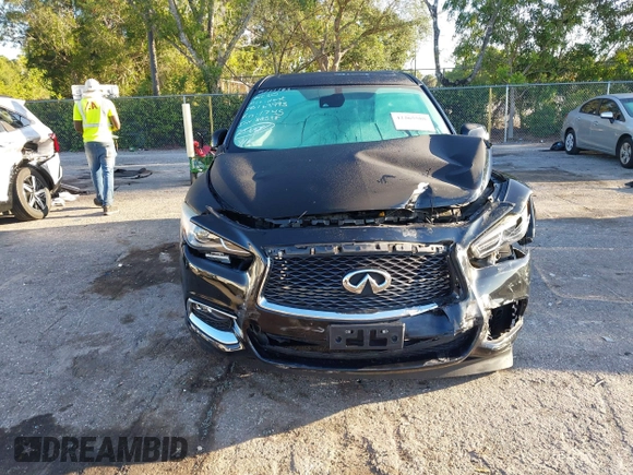 2020 Infiniti QX60 Luxe with VIN 5N1DL0MM6LC521745, listed as a IAAI auction lot 42265588 with 172,263 mi miles and . Bid and sale history available at DreamBid. Image 12.