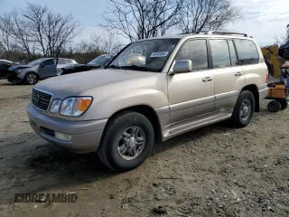2002 Lexus LX 470 with VIN JTJHT00W323520240, listed as a Copart auction lot 46495595 with 187,788 mi miles and Salvage Title. Bid and sale history available at carsss.com. Image 1.