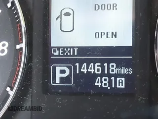 2015 Infiniti QX70 z VIN JN8CS1MU7FM380583, wystawiony jako IAAI lot #41937766 z przebiegiem 144 618 mil mil oraz . Historia ofert i sprzedaży dostępna na DreamBid. Obrazek 15.