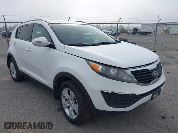 2011 Kia Sportage LX with VIN KNDPB3A24B7096901, listed as a IAAI auction lot 42090280 with 257,145 mi miles and . Bid and sale history available at carsss.com. Image 1.