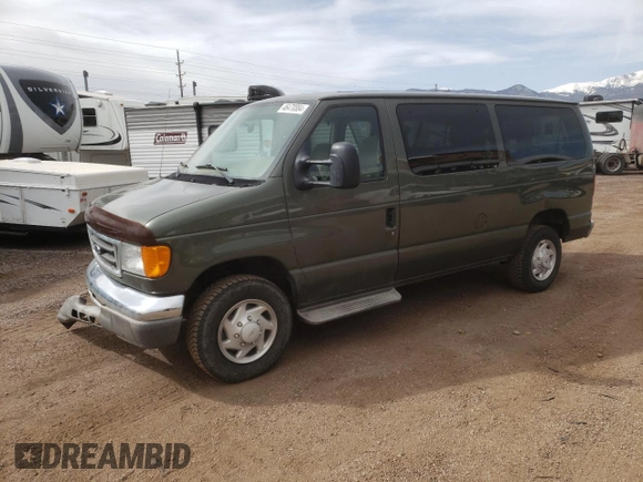 2005 Ford Econoline Passenger XL with VIN 1FBNE31L75HA17246, listed as a Copart auction lot 46470884 with 194,029 mi miles and Salvage Title. Bid and sale history available at carsss.com. Image 1.