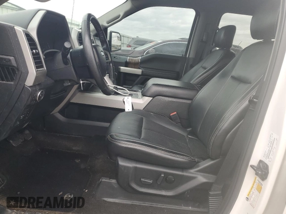 2019 Ford F-150 XL z VIN 1FTEW1E57KFD39241, wystawiony jako Copart lot #51621675 z przebiegiem 105 220 mil mil oraz Szkoda całkowita • Salvage title. Historia ofert i sprzedaży dostępna na DreamBid. Obrazek 7.
