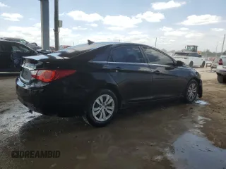 2011 Hyundai Sonata GLS z VIN 5NPEB4AC5BH253806, wystawiony jako Copart lot #57609965 z przebiegiem 175 278 mil mil oraz Szkoda całkowita • Salvage title. Historia ofert i sprzedaży dostępna na DreamBid. Obrazek 3.