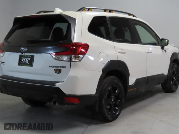2023 Subaru Forester Wilderness with VIN JF2SKAMC7PH464218, listed as a Copart auction lot 59016725 with 8,827 mi miles and Salvage title. Bid and sale history available at DreamBid. Image 3.