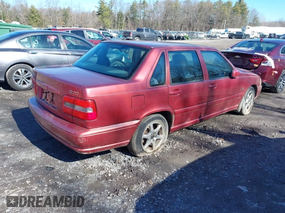 1998 Volvo S70 z VIN YV1LS5545W1452779, wystawiony jako IAAI lot #41806870 z przebiegiem 142 224 mil mil oraz . Historia ofert i sprzedaży dostępna na DreamBid. Obrazek 4.