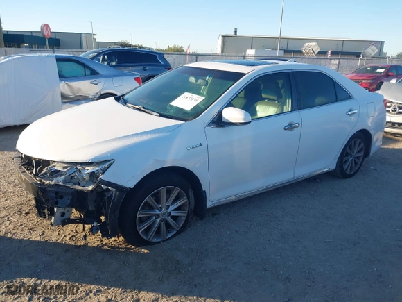 2014 Toyota Camry Hybrid LE with VIN 4T1BD1FK7EU114178, listed as a IAAI auction lot 41833139 with 175,117 mi miles. Bid and sale history available at carsss.com. Image 18.