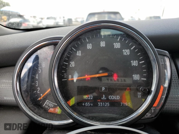 2019 MINI Hardtop 4 Door Cooper z VIN WMWXU1C57K2J03162, wystawiony jako Copart lot #56795965 z przebiegiem 33 125 mil mil oraz Szkoda całkowita • Salvage title. Historia ofert i sprzedaży dostępna na DreamBid. Obrazek 9.