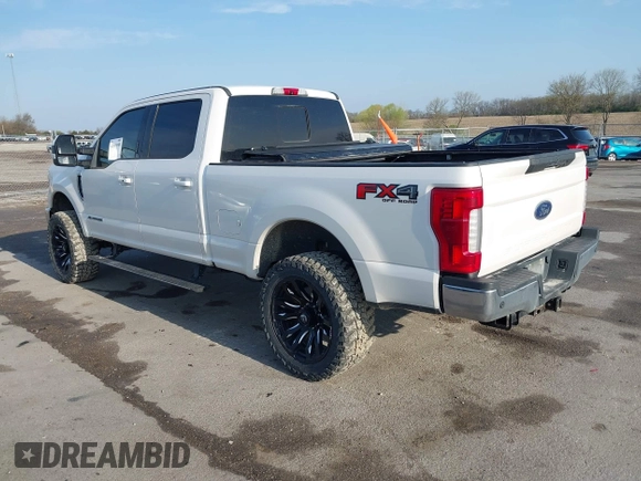 2019 Ford F-250 XL with VIN 1FT7W2BT2KEC22660, listed as a IAAI auction lot 42000100 with 25,569 mi miles and . Bid and sale history available at DreamBid. Image 3.