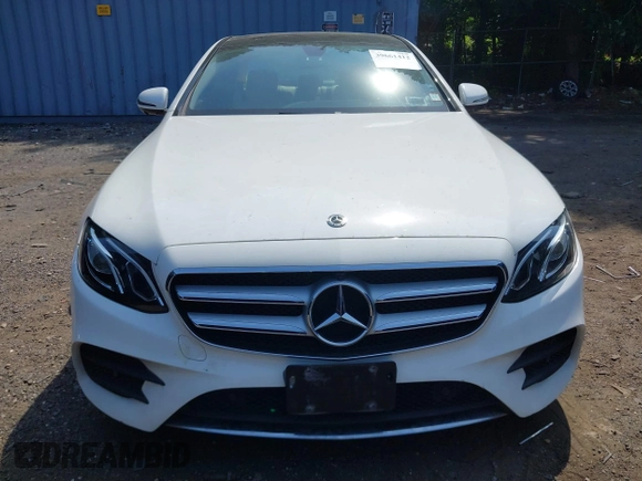 2020 Mercedes-Benz E-Class E 350 with VIN WDDZF8EB9LA756820, listed as a IAAI auction lot 39661412 with 124,468 mi miles. Bid and sale history available at carsss.com. Image 12.