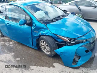 2017 Toyota Prius Plus with VIN JTDKARFP0H3052737, listed as a IAAI auction lot 42039680 with 117,593 mi miles and . Bid and sale history available at DreamBid. Image 18.