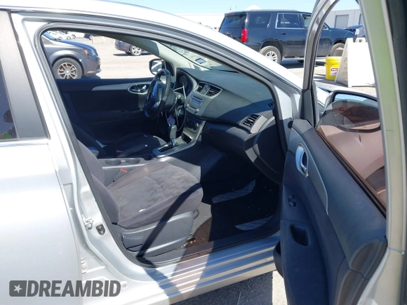 2013 Nissan Sentra SV with VIN 1N4AB7AP4DN900188, listed as a IAAI auction lot 41772895 with 172,703 mi miles and . Bid and sale history available at DreamBid. Image 5.