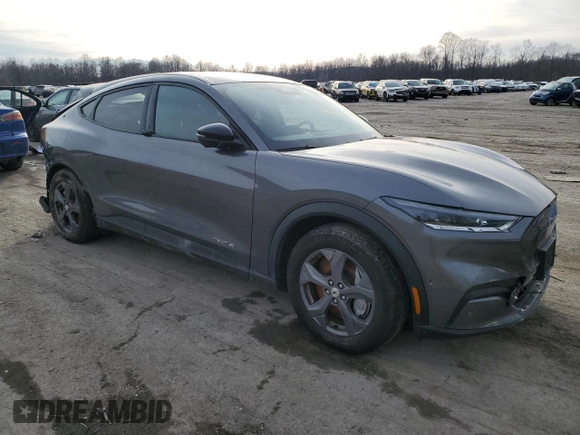 2023 Ford Mustang Mach-E Select z VIN 3FMTK1SS9PMA32590, wystawiony jako Copart lot #45580155 z przebiegiem 9 125 mil mil oraz Czysty tytuł • Clean title. Historia ofert i sprzedaży dostępna na DreamBid. Obrazek 4.