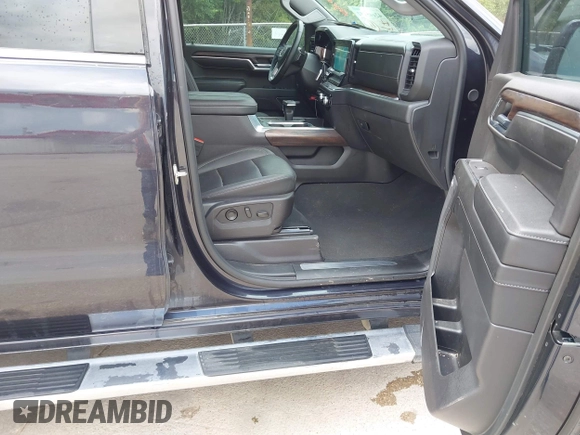 2024 GMC Sierra 1500 SLT with VIN 3GTPHDED1RG176672, listed as a IAAI auction lot 42445192 with 51,689 mi miles and . Bid and sale history available at DreamBid. Image 5.