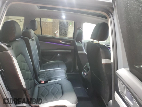 2024 Volkswagen Atlas Peak Edition SE with VIN 1V2CR2CA1RC567900, listed as a Copart auction lot 62120085 with 10,030 mi miles and Salvage title. Bid and sale history available at DreamBid. Image 11.