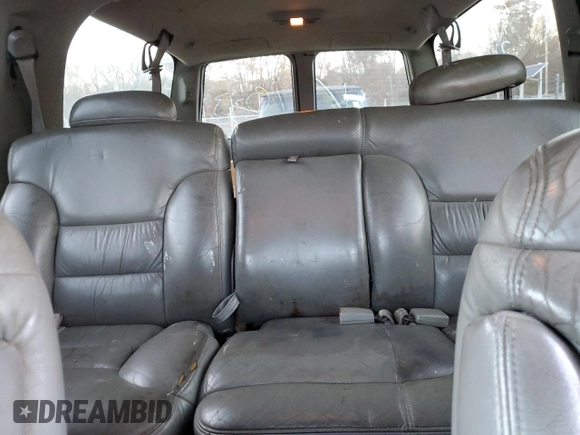 1998 Chevrolet Suburban with VIN 1GNGK26R8WJ342364, listed as a Copart auction lot 78850424 with 145,068 mi miles and Salvage Title. Bid and sale history available at carsss.com. Image 10.