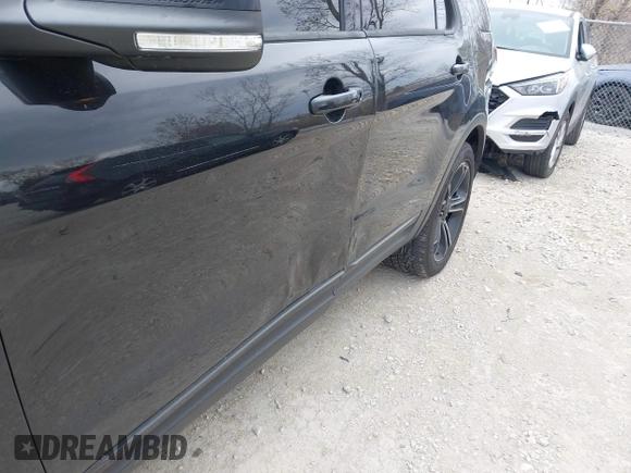 2015 Ford Explorer Sport z VIN 1FM5K8GT6FGB89859, wystawiony jako IAAI lot #42075330 z przebiegiem 208 578 mil mil oraz . Historia ofert i sprzedaży dostępna na DreamBid. Obrazek 17.