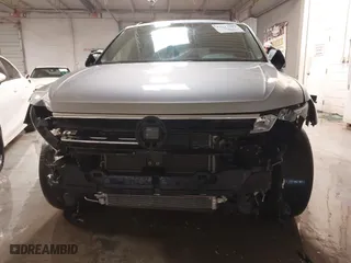2021 Volkswagen Tiguan SE with VIN 3VV2B7AX1MM013884, listed as a IAAI auction lot 41313293 with 40,489 mi miles. Bid and sale history available at carsss.com. Image 13.