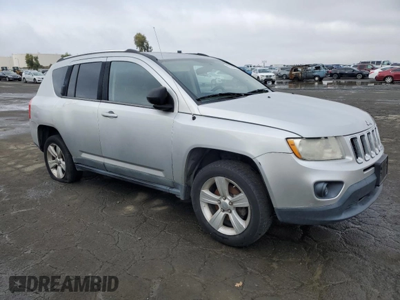 2011 Jeep Compass with VIN 1J4NT1FA3BD176632, listed as a Copart auction lot 85525484 with 112,160 mi miles and Clean Title. Bid and sale history available at carsss.com. Image 4.