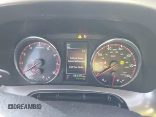 2017 Toyota RAV4 SE z VIN 2T3JFREV7HW668686, wystawiony jako IAAI lot #41832458 z przebiegiem 66 159 mil mil oraz . Historia ofert i sprzedaży dostępna na DreamBid. Obrazek 7.