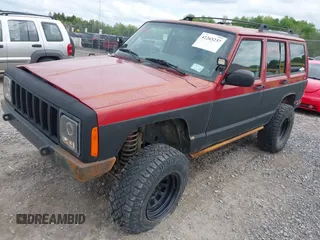 1999 Jeep Cherokee Sport with VIN 1J4FF68SXXL670160, listed as a IAAI auction lot 42265237 with 197,390 mi miles and . Bid and sale history available at DreamBid. Image 2.