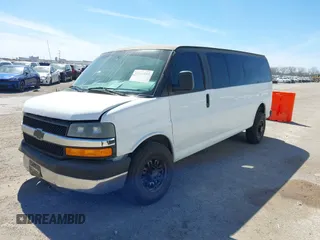 2014 Chevrolet Express Passenger LT с VIN 1GAZG1FG6E1181922, выставлен на аукционе IAAI как лот 41807855 с пробегом 42 907 миль миль и . История ставок и продаж доступна на DreamBid. Изображение 2.