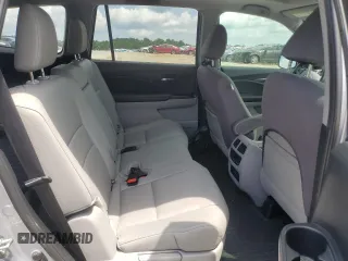 2018 Honda Pilot EX-L with VIN 5FNYF5H55JB020679, listed as a Copart auction lot 56469725 with 62,561 mi miles and Salvage title. Bid and sale history available at DreamBid. Image 11.