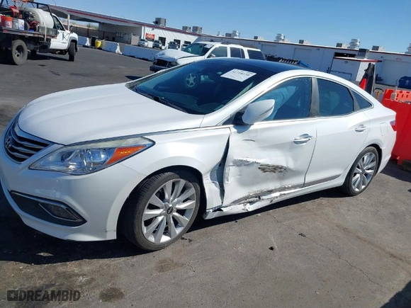 2017 Hyundai Azera Limited with VIN KMHFH4JG9HA579125, listed as a IAAI auction lot 41718120 with NaN miles. Bid and sale history available at carsss.com. Image 14.