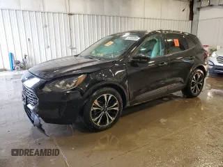2021 Ford Escape SE with VIN 1FMCU0G67MUB34221, listed as a Copart auction lot 52553385 with 41,074 mi miles and Non Repairable. Bid and sale history available at carsss.com. Image 1.