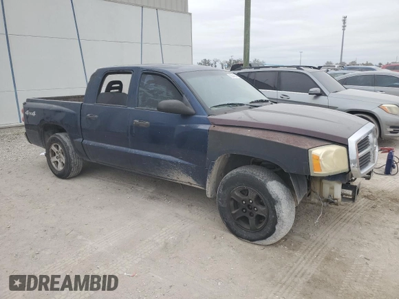 2006 Dodge Dakota ST with VIN 1D7HW28N46S517804, listed as a Copart auction lot 83544284 with Not Provided miles and Salvage Title. Bid and sale history available at DreamBid. Image 4.
