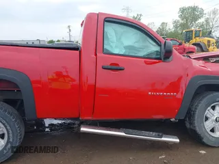 2013 Chevrolet Silverado 1500 LT with VIN 1GCNKSE07DZ108797, listed as a IAAI auction lot 42137251 with Not Provided miles and . Bid and sale history available at DreamBid. Image 14.