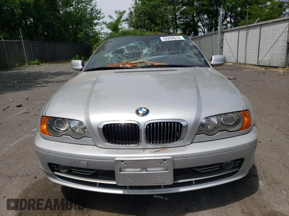2001 BMW 3 Series 330Ci with VIN WBABS53441JU86514, listed as a Copart auction lot 59260014 with 123,862 mi miles and Salvage Title. Bid and sale history available at carsss.com. Image 6.