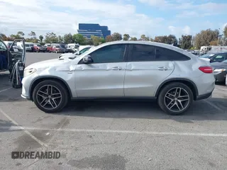 2016 Mercedes-Benz GLE 450 AMG z VIN 4JGED6EB2GA042225, wystawiony jako IAAI lot #42062976 z przebiegiem 101 641 mil mil oraz . Historia ofert i sprzedaży dostępna na DreamBid. Obrazek 14.
