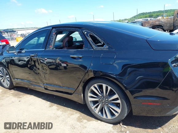 2017 Lincoln MKZ Reserve z VIN 3LN6L5E97HR650179, wystawiony jako IAAI lot #42366592 z przebiegiem 98 224 mil mil oraz . Historia ofert i sprzedaży dostępna na DreamBid. Obrazek 15.