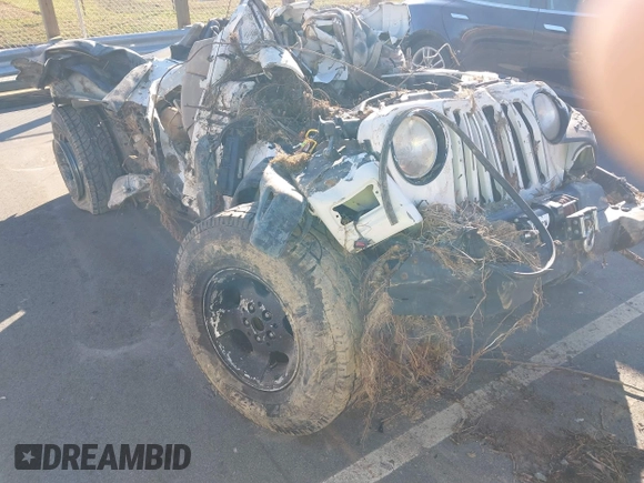 1999 Jeep Wrangler Sport with VIN 1J4FY19S7XP455887, listed as a IAAI auction lot 40863678 with 1 mi miles. Bid and sale history available at carsss.com. Image 13.
