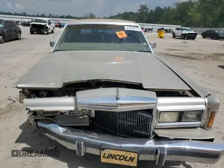 1989 Lincoln Town Car z VIN 1LNBM81F8KY816906, wystawiony jako Copart lot #51316715 z przebiegiem 361 830 mil mil oraz Szkoda całkowita • Salvage title. Historia ofert i sprzedaży dostępna na DreamBid. Obrazek 5.