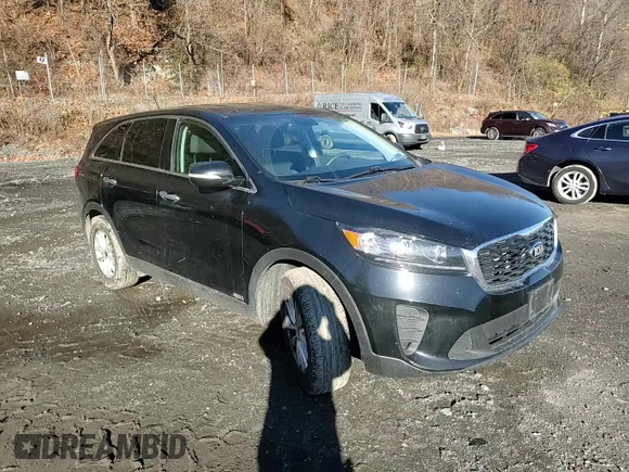 2019 Kia Sorento LX with VIN 5XYPGDA31KG560228, listed as a Copart auction lot 82094264 with 121,907 mi miles and Salvage Title. Bid and sale history available at DreamBid. Image 14.